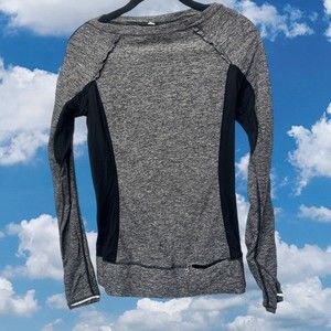 Lululemon Womens 6 Gray Full Tilt Long Sleeve Tee Thumbholes Run Ruffle
